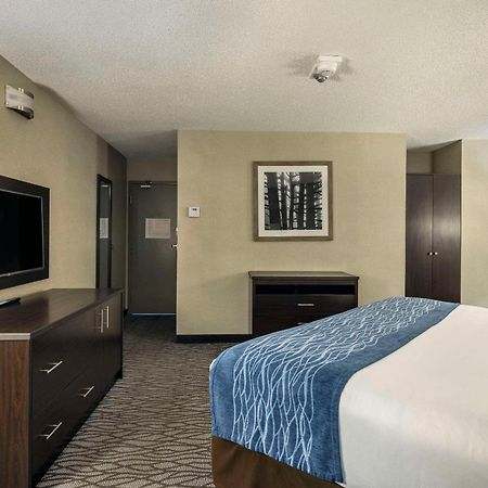 Comfort Inn Montreal Aeroport Pointe-Claire Luaran gambar