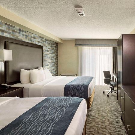 Comfort Inn Montreal Aeroport Pointe-Claire Luaran gambar