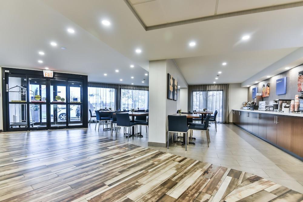 Comfort Inn Montreal Aeroport Pointe-Claire Luaran gambar