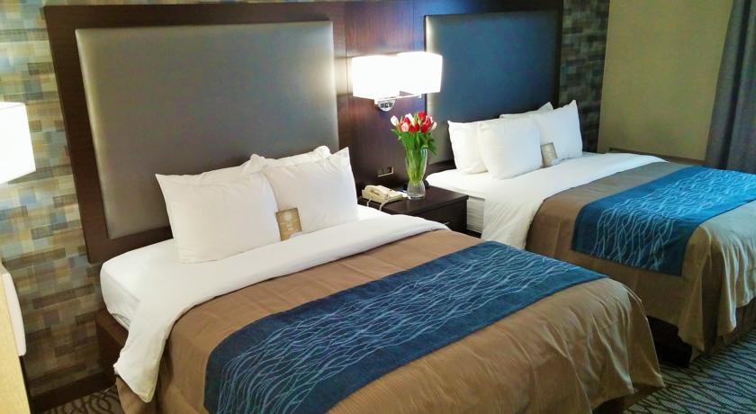 Comfort Inn Montreal Aeroport Pointe-Claire Luaran gambar