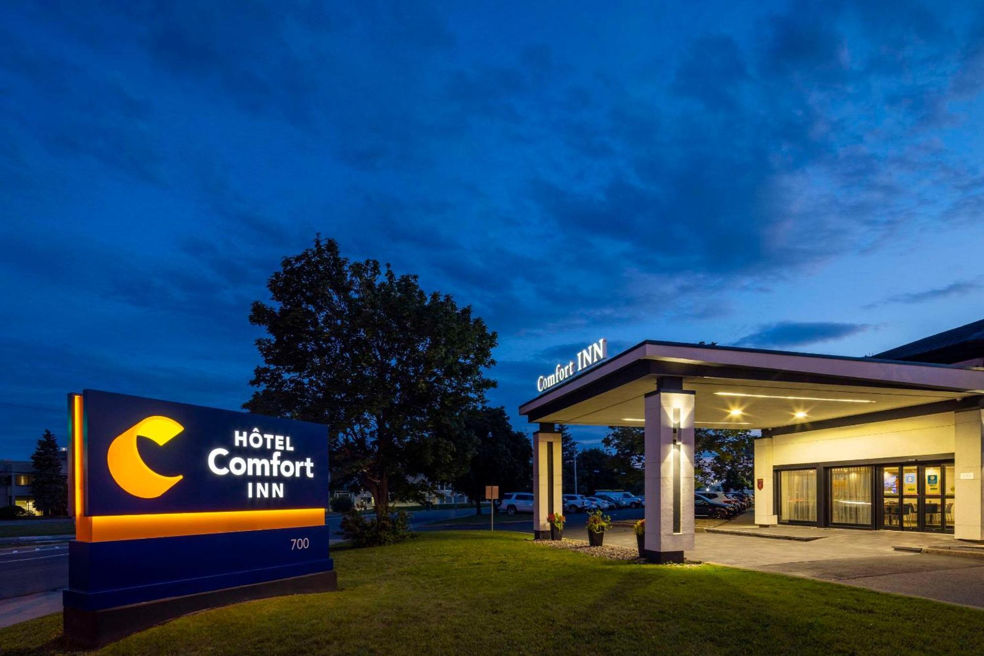 Comfort Inn Montreal Aeroport Pointe-Claire Luaran gambar