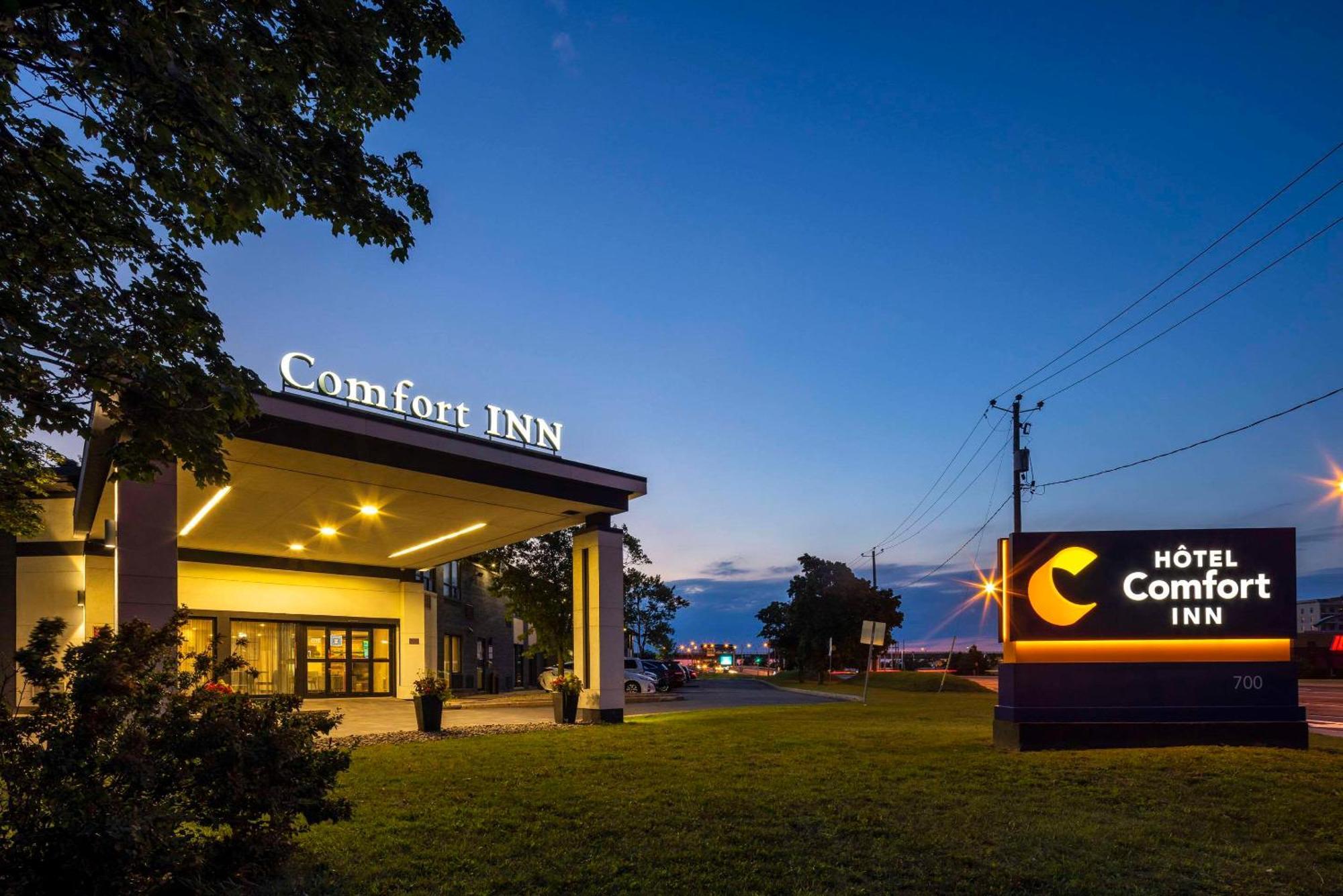 Comfort Inn Montreal Aeroport Pointe-Claire Luaran gambar
