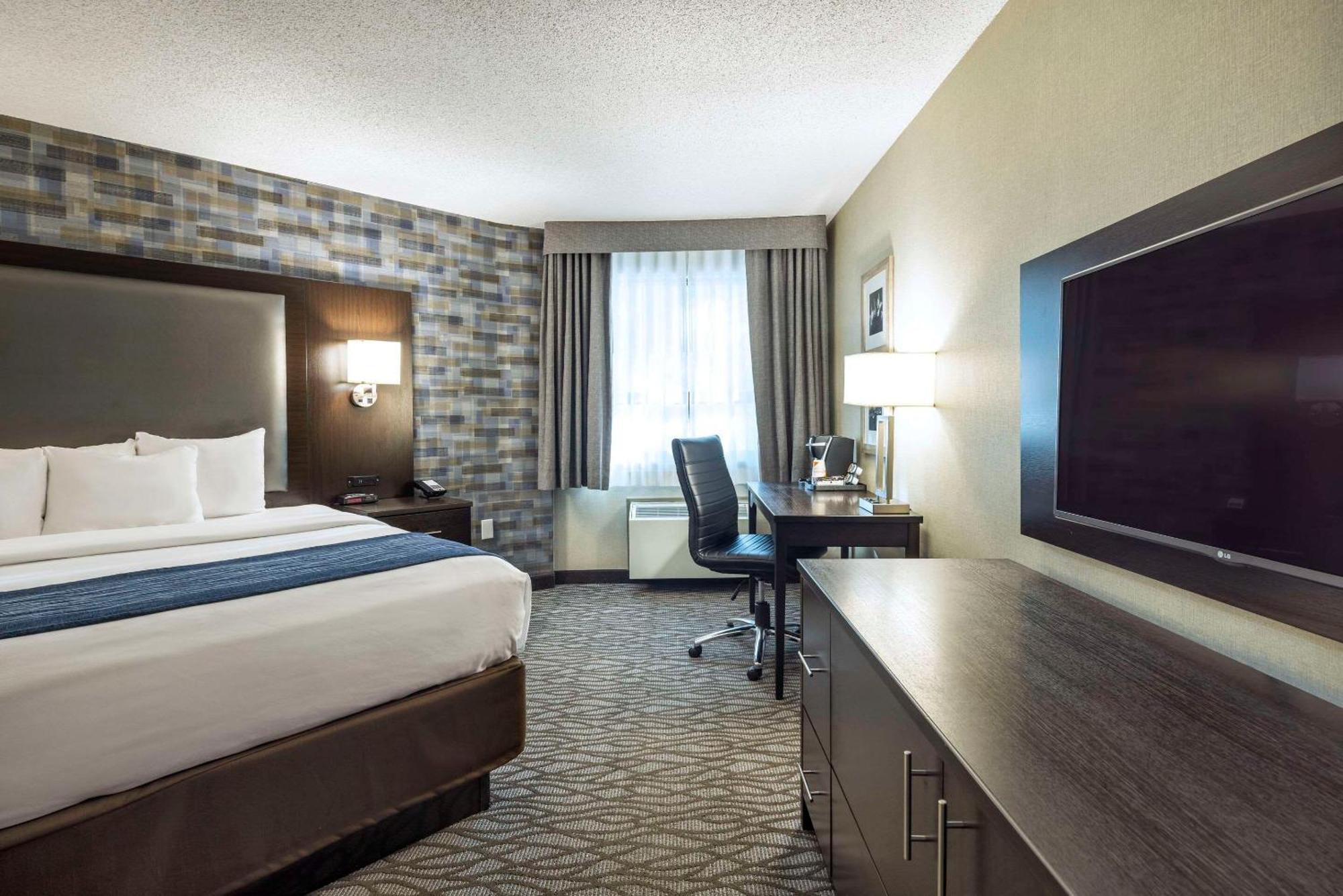 Comfort Inn Montreal Aeroport Pointe-Claire Luaran gambar