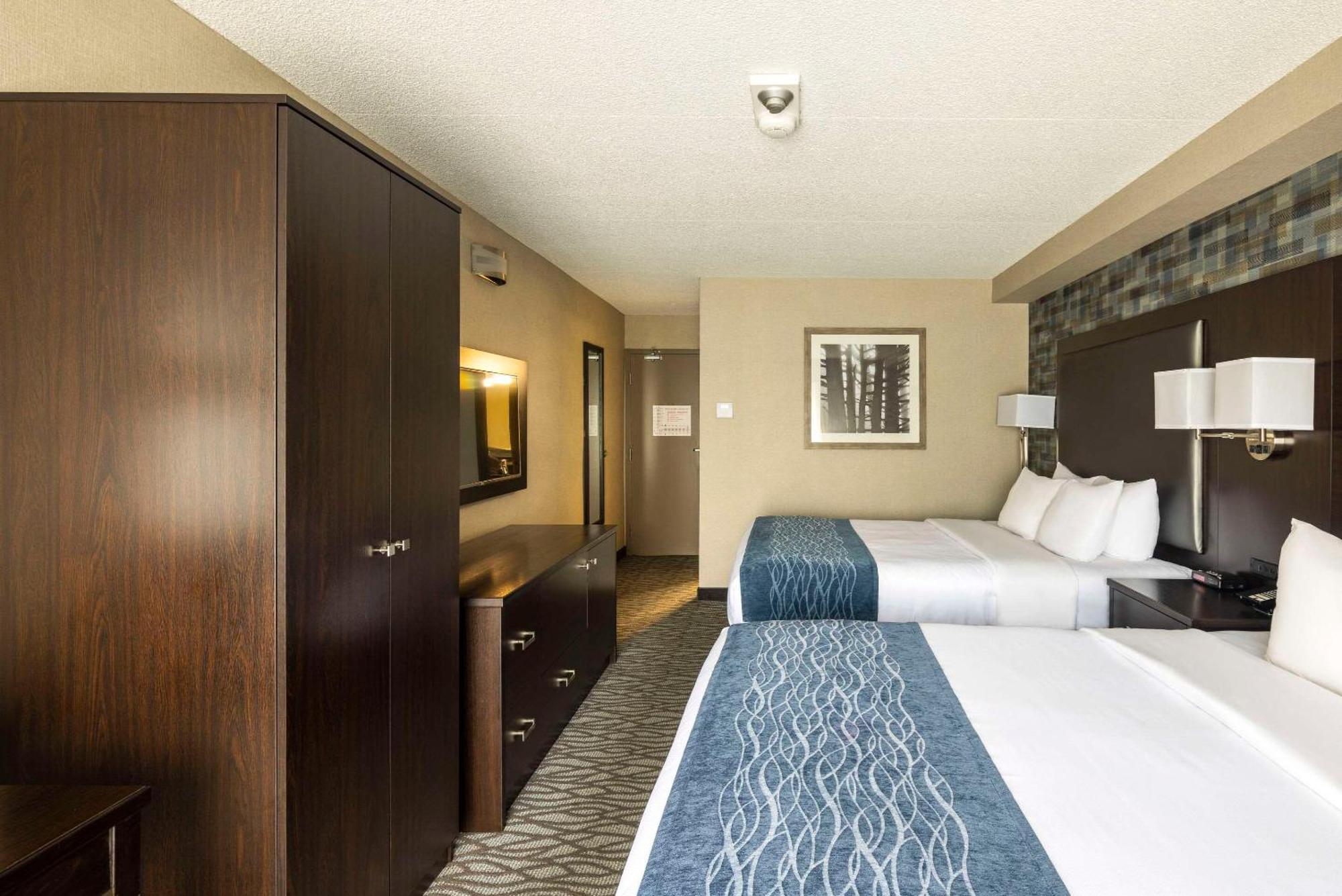 Comfort Inn Montreal Aeroport Pointe-Claire Luaran gambar