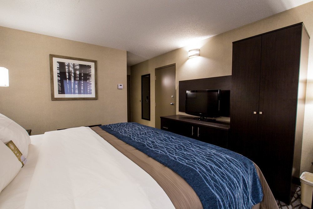 Comfort Inn Montreal Aeroport Pointe-Claire Luaran gambar