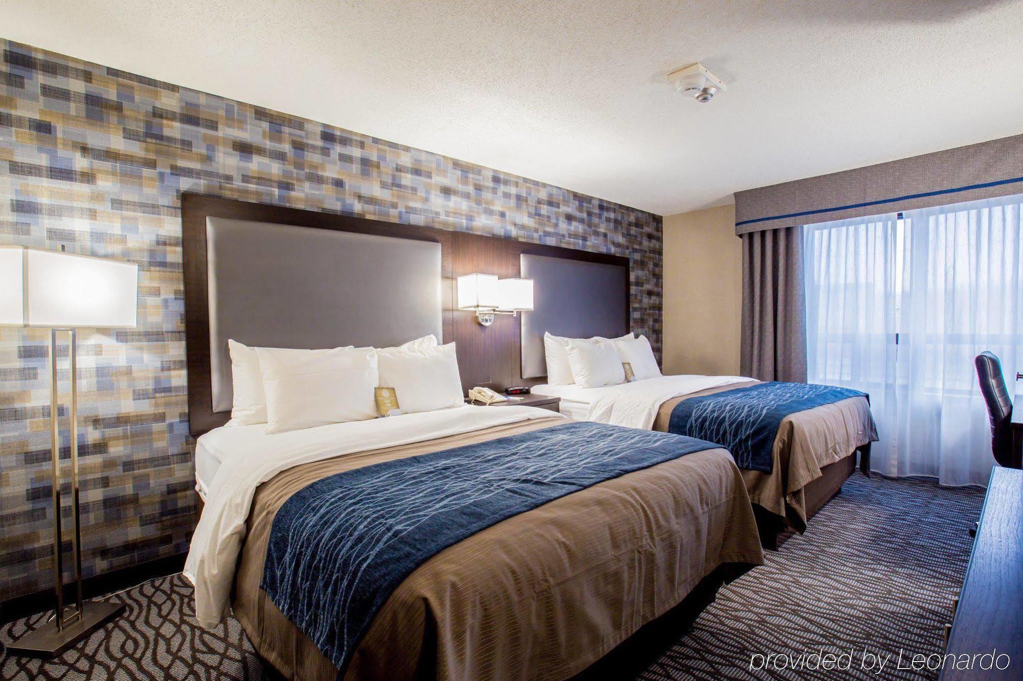Comfort Inn Montreal Aeroport Pointe-Claire Luaran gambar