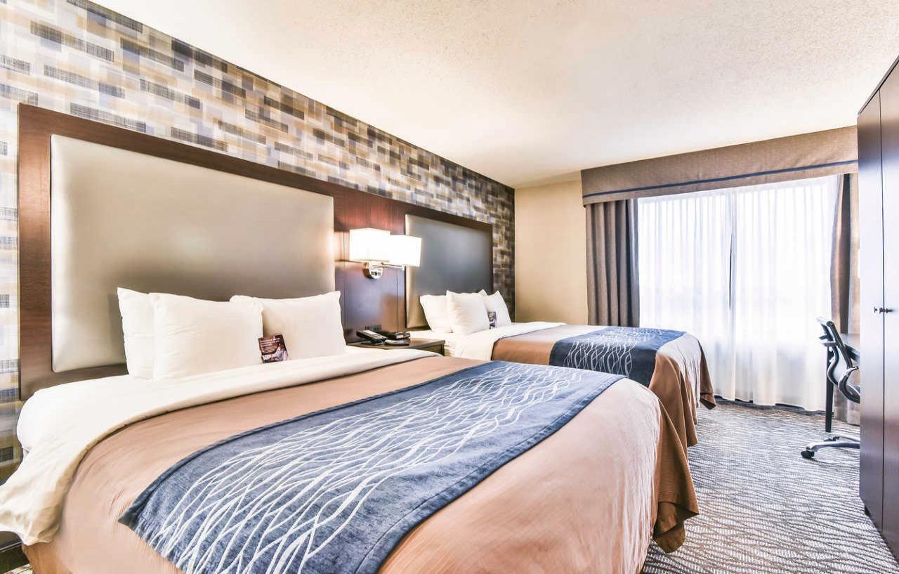 Comfort Inn Montreal Aeroport Pointe-Claire Luaran gambar